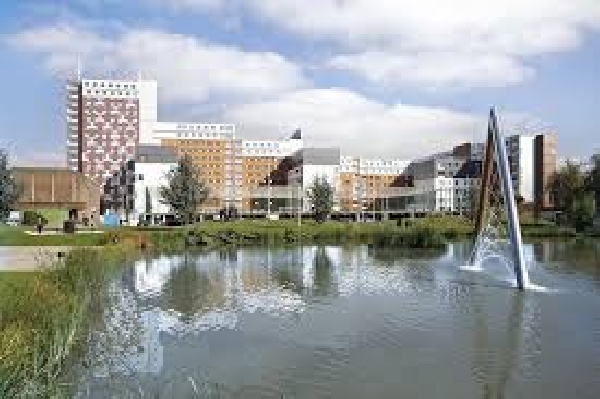 Reino Unido: Becas para Pregrado en Ingeniería y Ciencias Aplicadas en la Universidad de Aston 