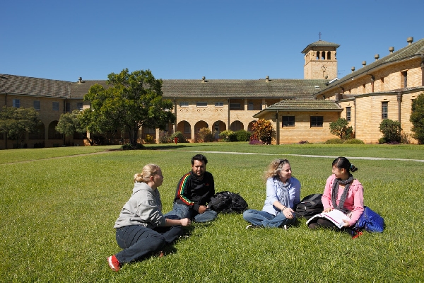 Australia: Becas para Maestría en Salud Pública Universidad Católica de Australia 