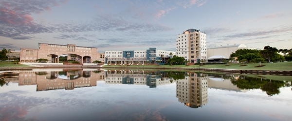 Australia: Becas para Doctorado en Varios Temas Bond University 