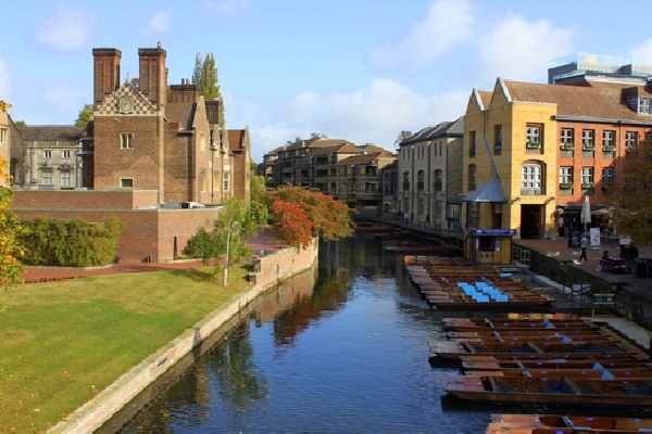 Reino Unido: Becas para Doctorado en Astronomía Cambridge University