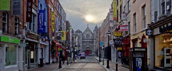 Irlanda: Becas para Pregrado en Varios Temas Trinity College Dublin