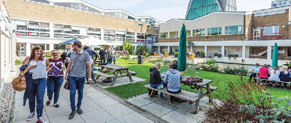 Nueva Zelanda: Becas para Doctorado en Varios Temas University of Canterbury 