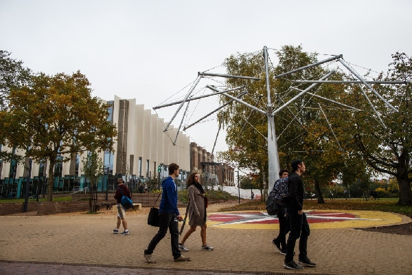 Reino Unido: Becas para Doctorado en Varios Temas University of Kent