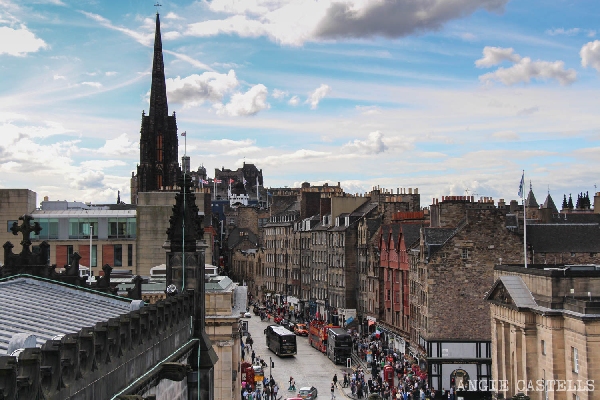 Reino Unido: Becas para Maestría en Varios Temas University of Edinburgh