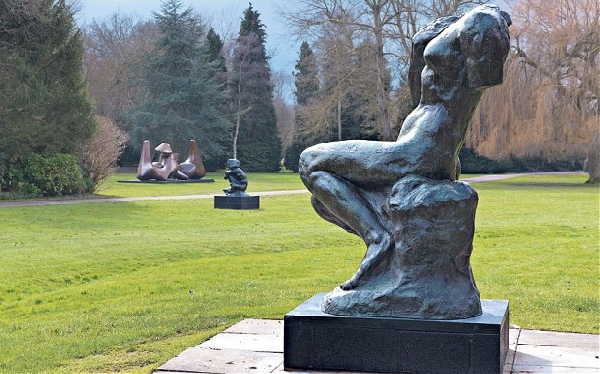 Reino Unido: Becas para Doctorado en Artes The Henry Moore Foundation